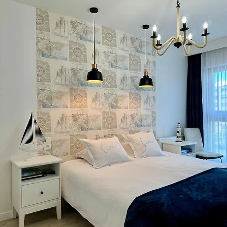 Διαμέρισμα Batorego 713 *