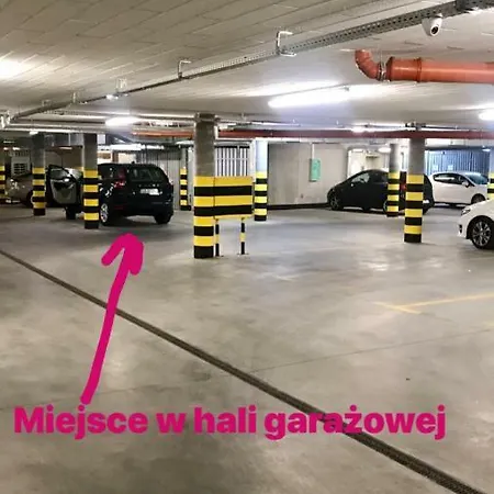 Batorego 713 Διαμέρισμα *